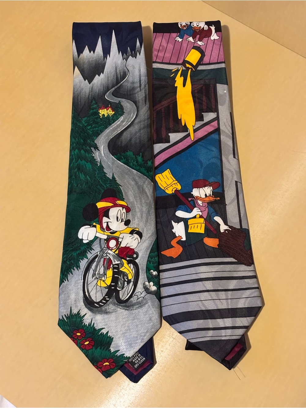 Set of 2 Mickey and Donald Duck Ties